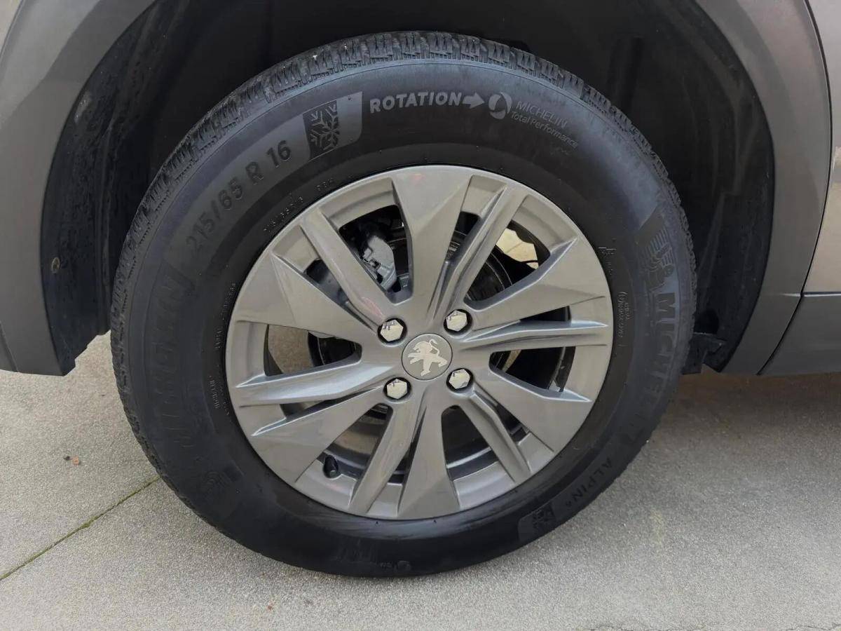 peugeot-2008-2020-gasolina-1199cc