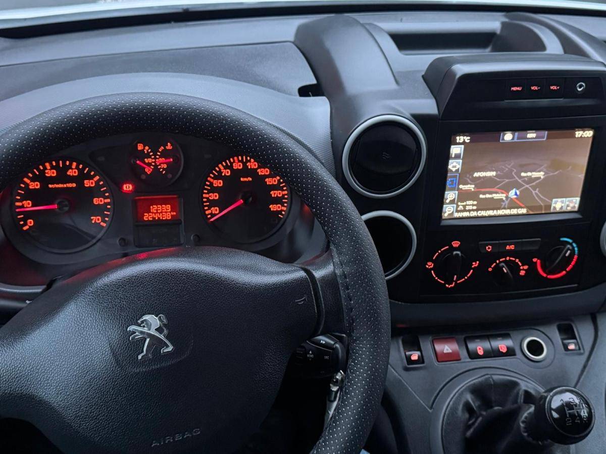 peugeot-partner-2015-diesel-1560cc
