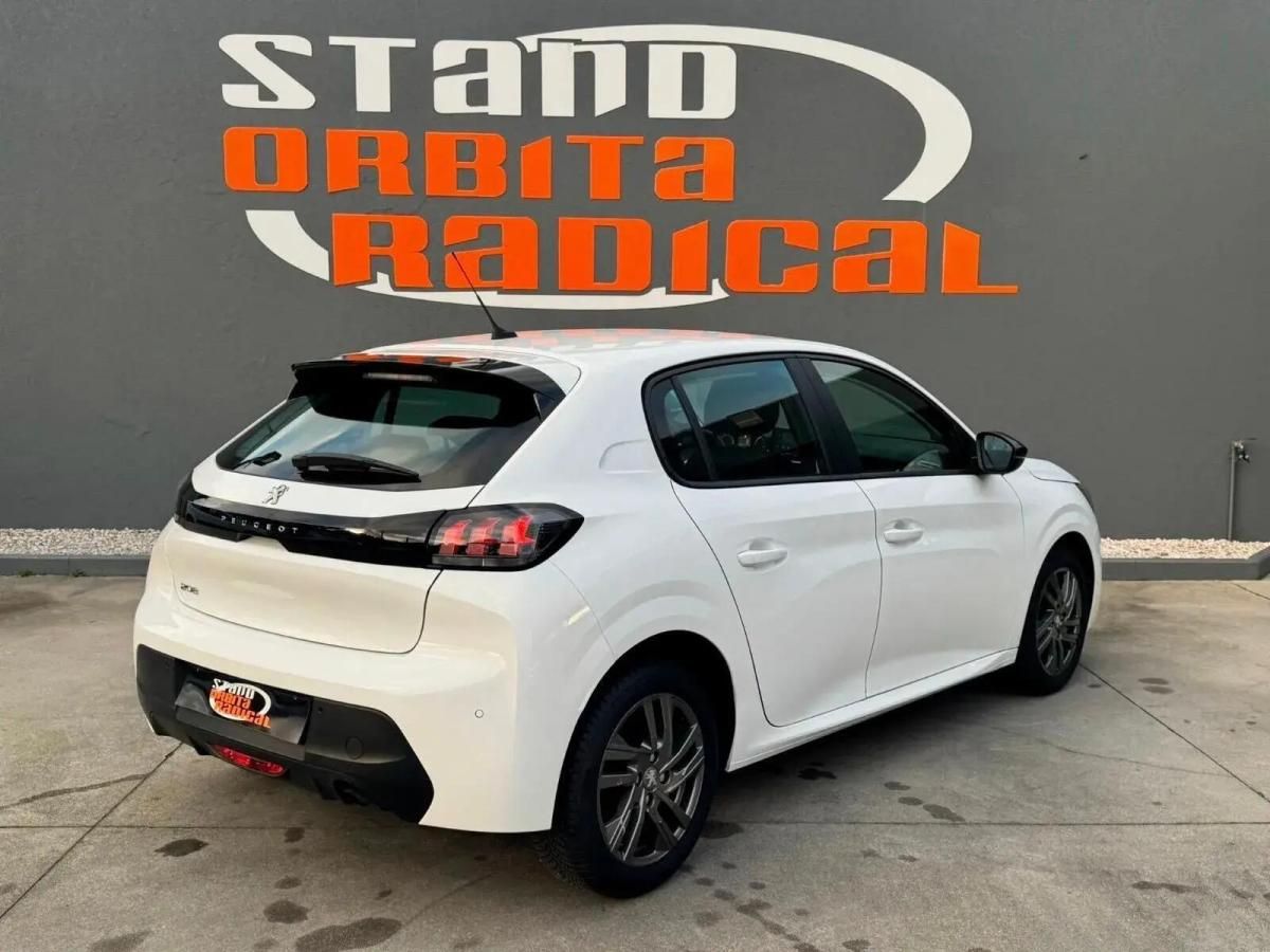 peugeot-208-2022-gasolina-1199cc