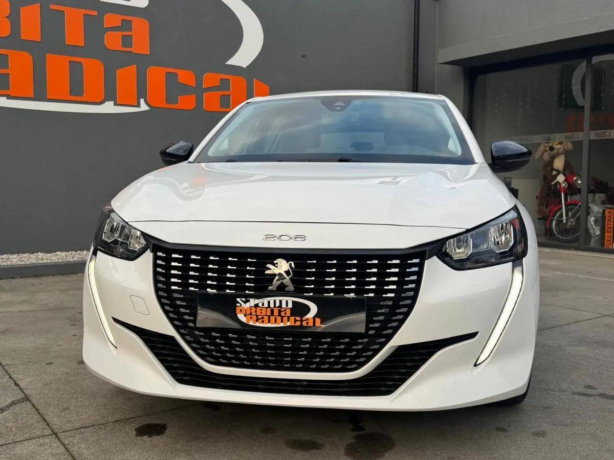 peugeot-208-2022-gasolina-1199cc