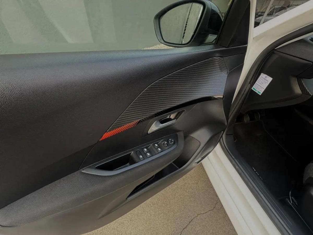 peugeot-208-2022-gasolina-1199cc