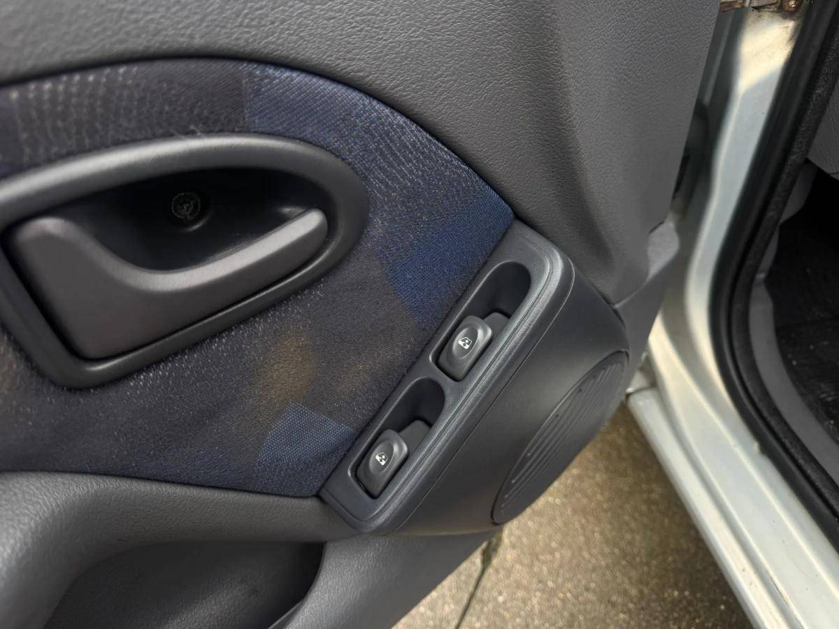 renault-clio-1998-gasolina-1149cc