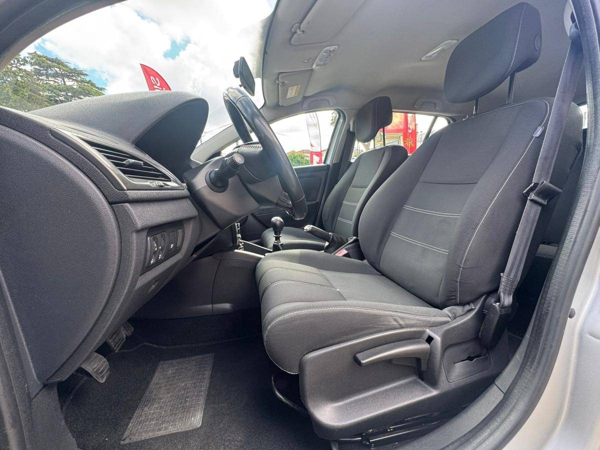 renault-megane-sport-tourer-2014-diesel-1461cc