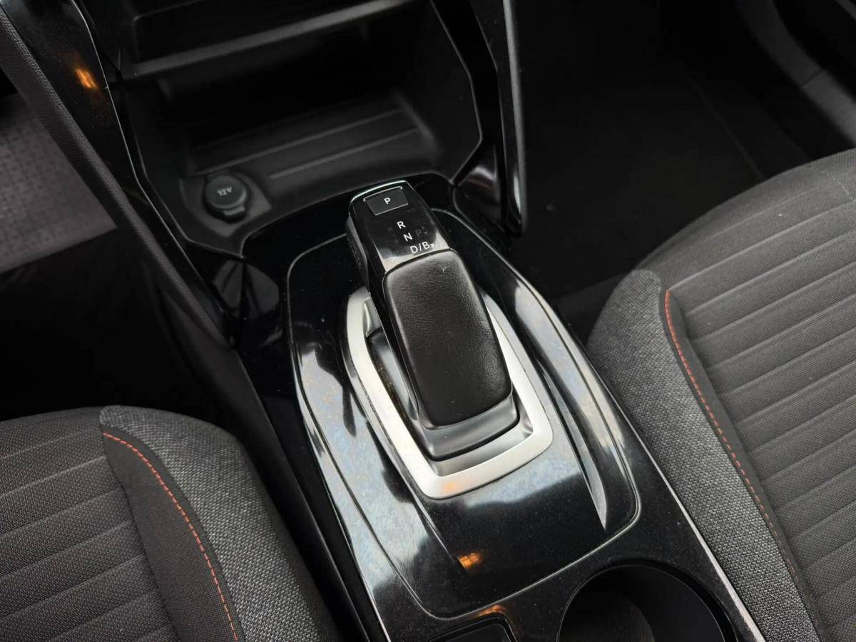 peugeot-e-2008-2021-eletrico-0cc