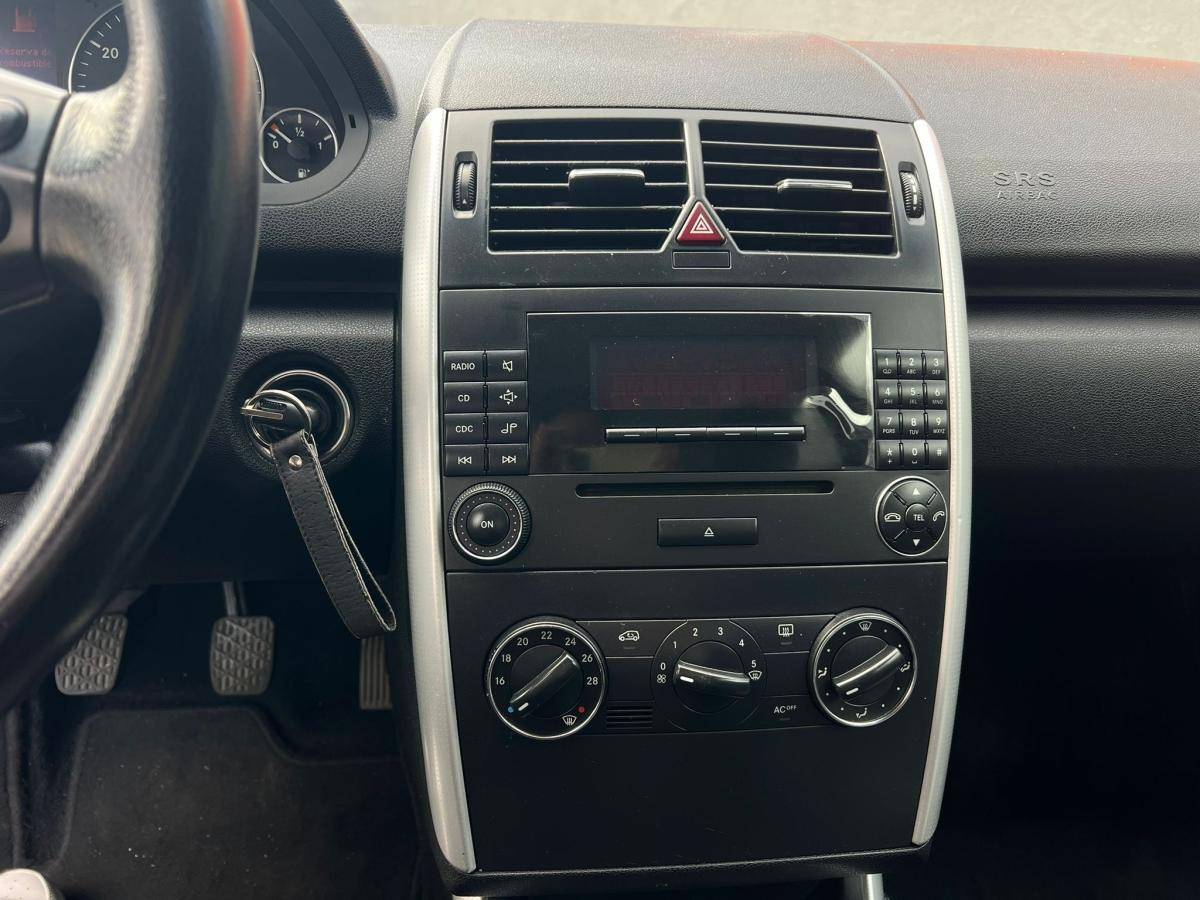 mercedes-benz-classe-a-2005-gasolina-1498cc