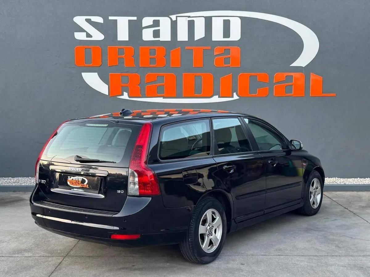 volvo-v50-2008-diesel-1560cc