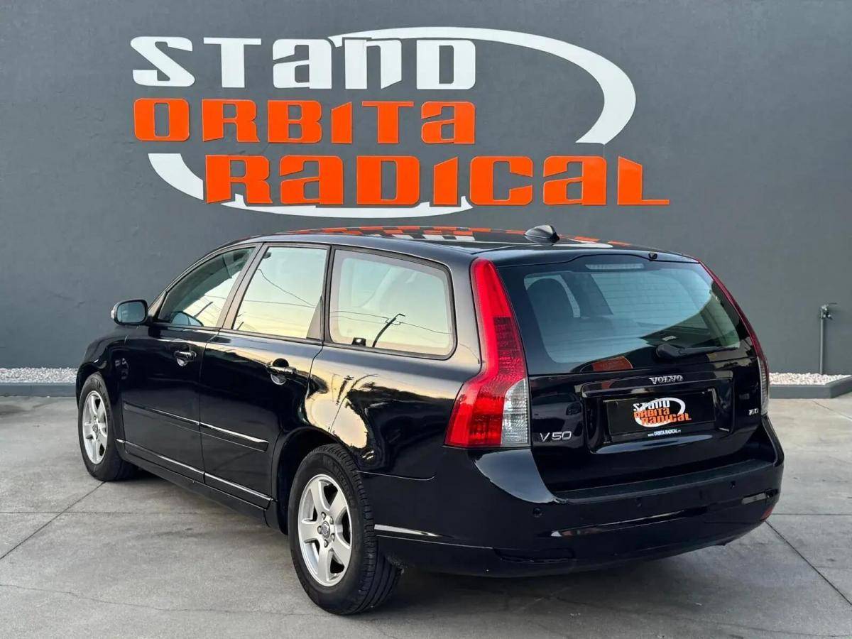 volvo-v50-2008-diesel-1560cc