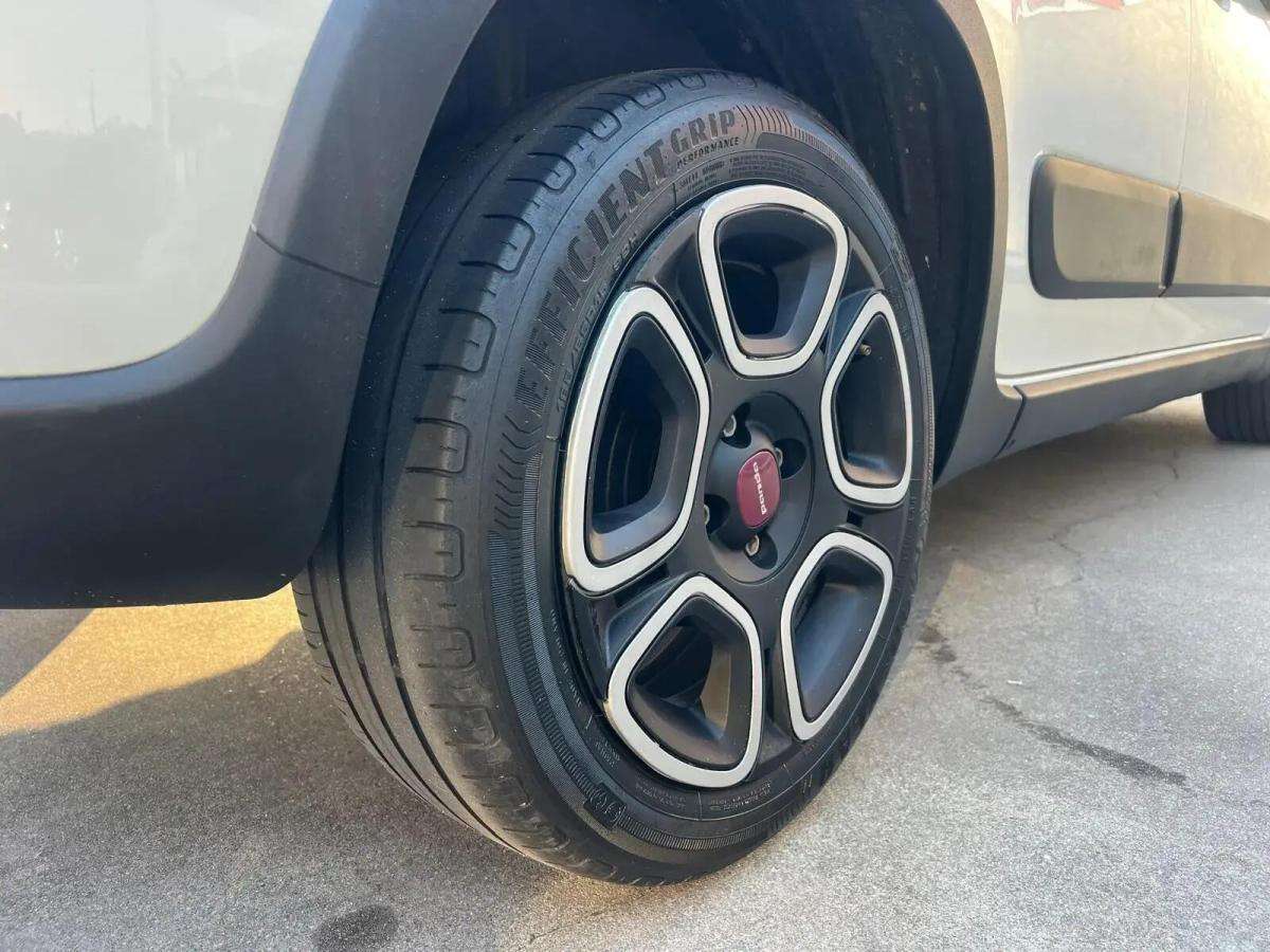 fiat-panda-2022-hibrido-a-gasolina-1000cc