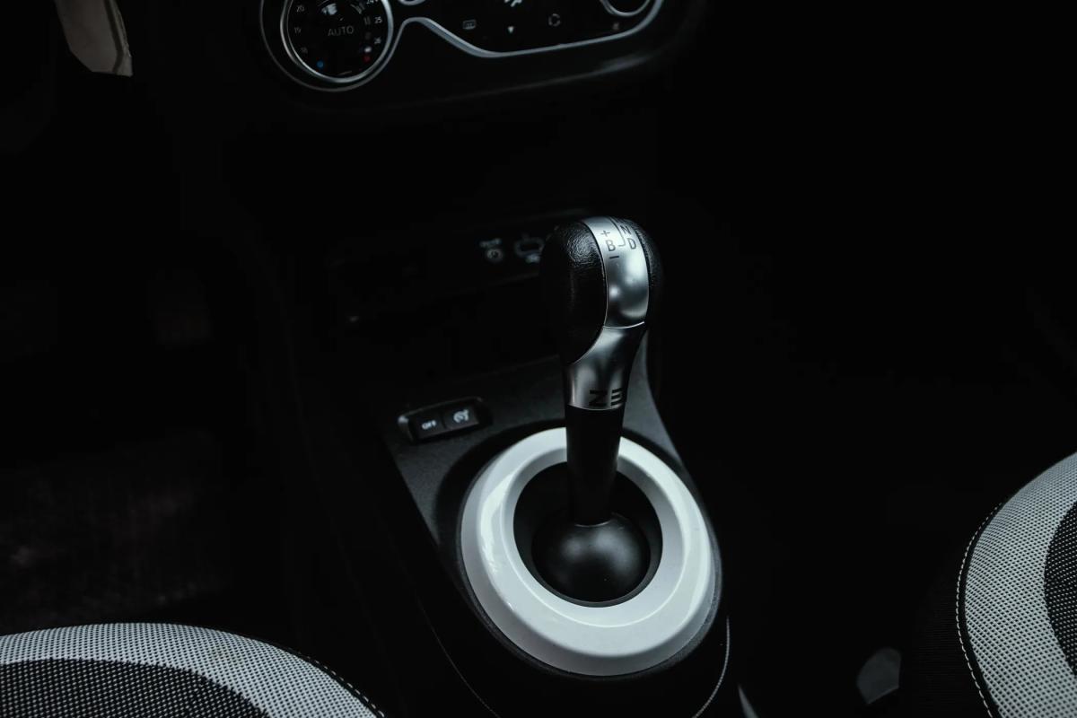 renault-twingo-2022-eletrico-0cc