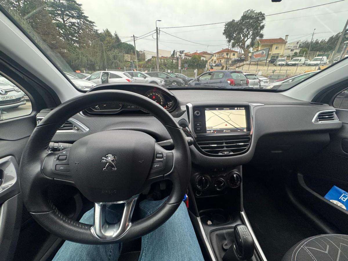 peugeot-2008-2018-gasolina-1199cc
