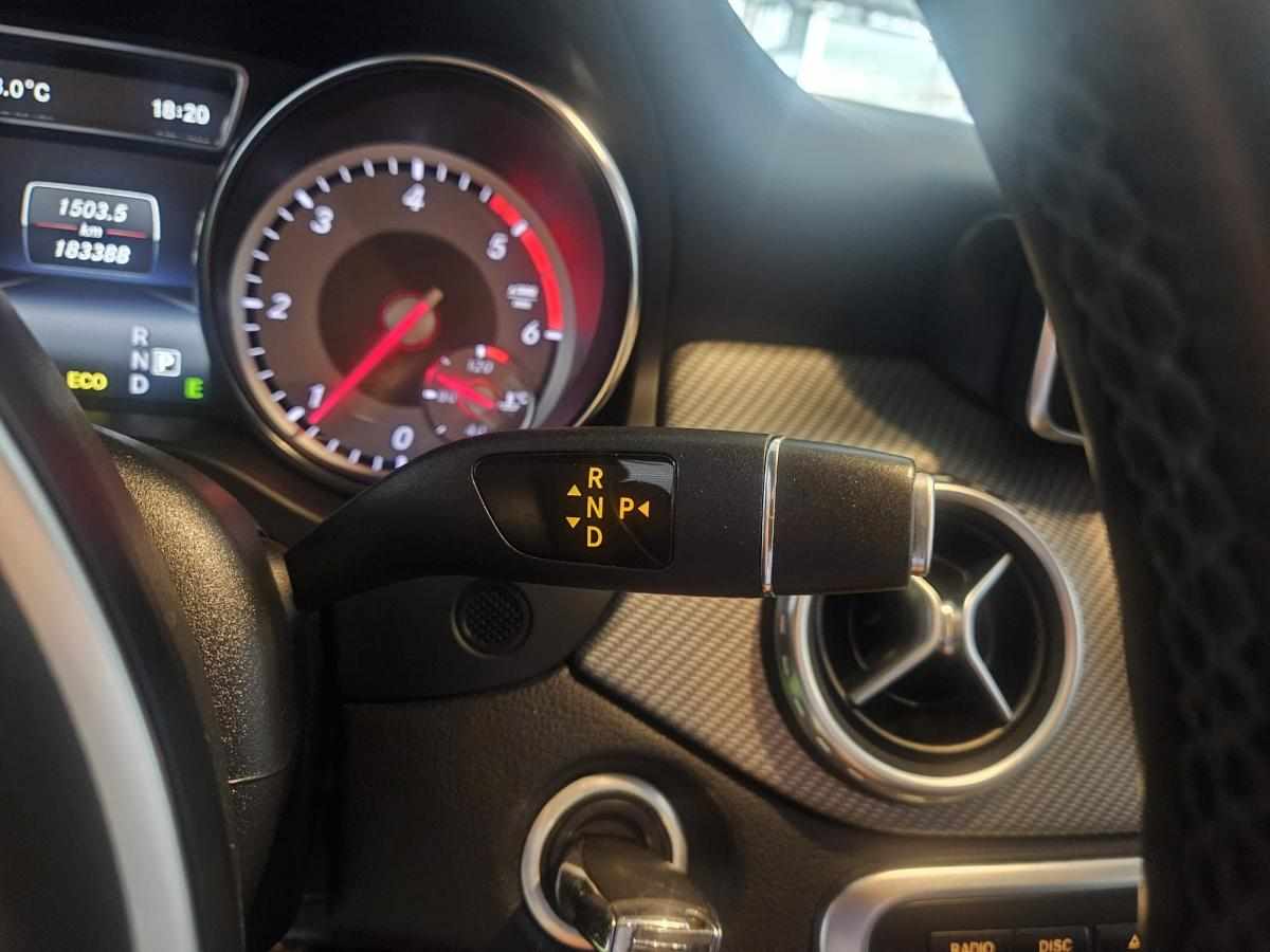 mercedes-benz-gla-180-cdi-2014-diesel-1461cc