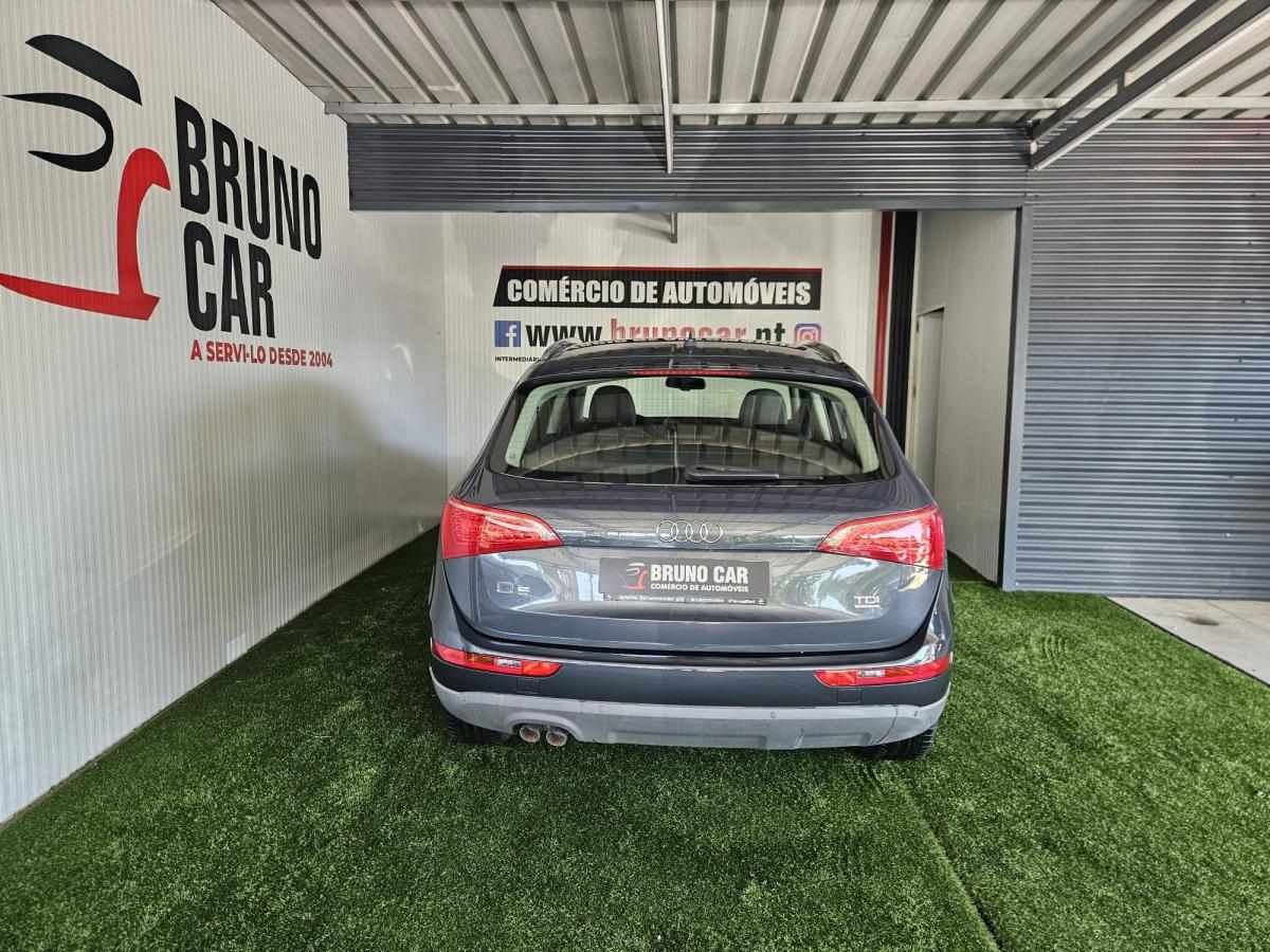audi-q5-2-0-tdi-dpf-quattro-2010-diesel-1968cc
