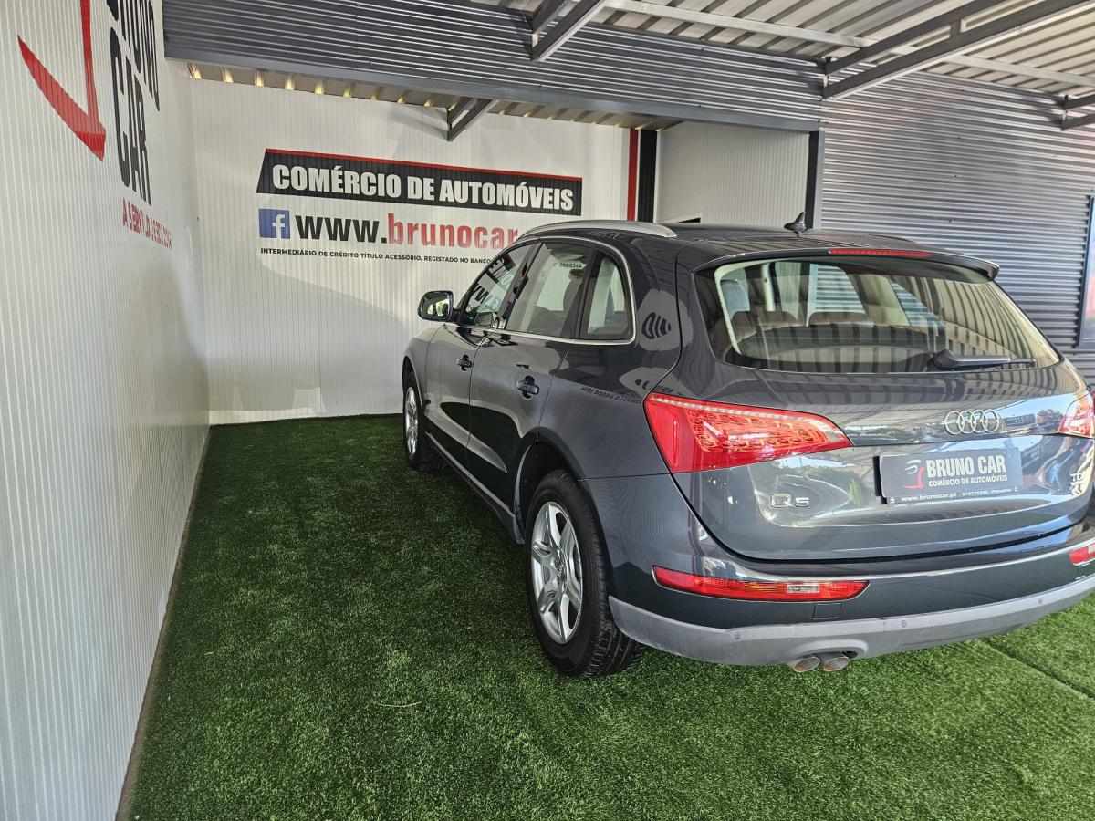audi-q5-2-0-tdi-dpf-quattro-2010-diesel-1968cc