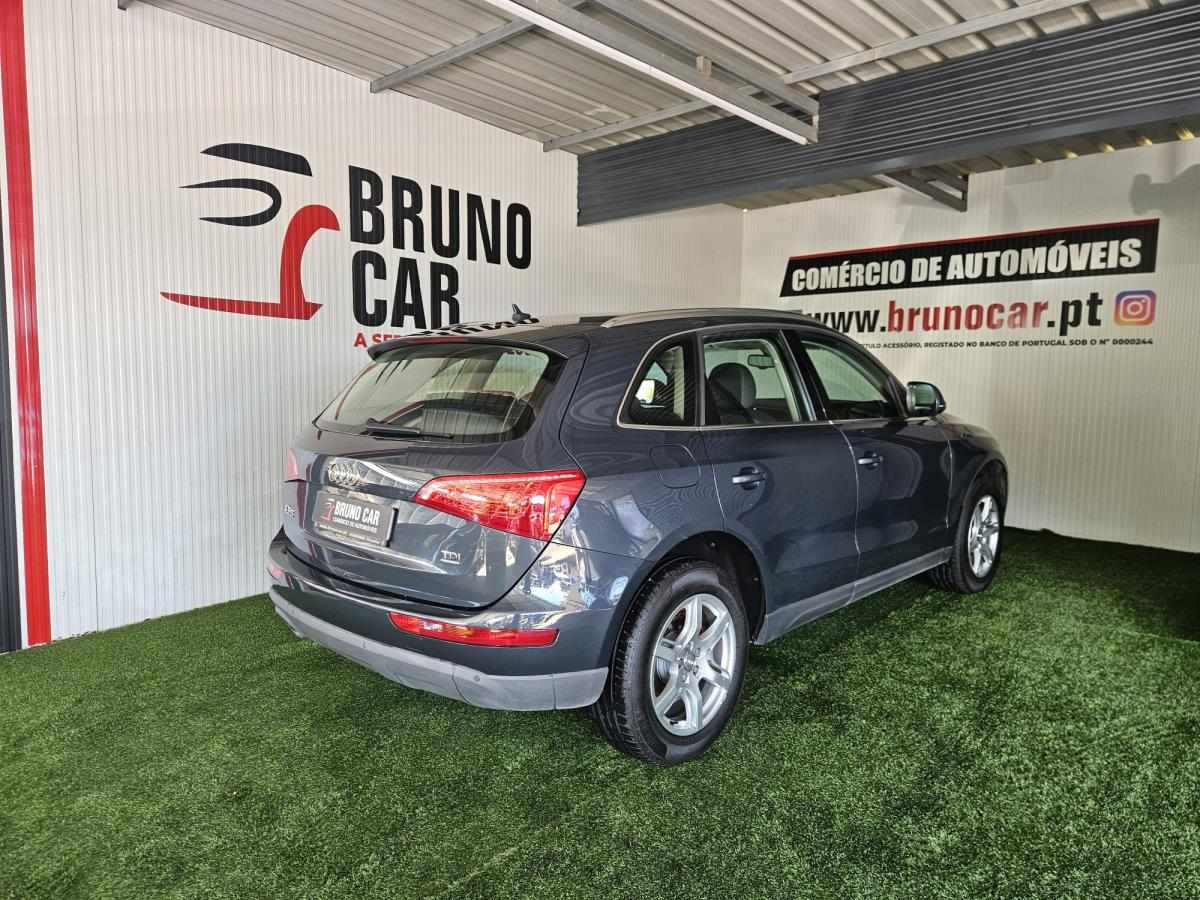 audi-q5-2-0-tdi-dpf-quattro-2010-diesel-1968cc