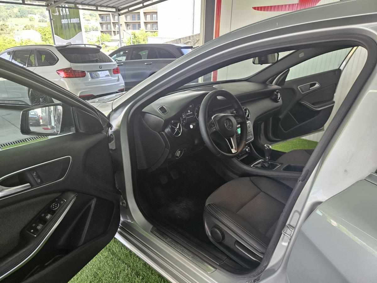 mercedes-benz-classe-a-a-180-cdi-blueefficiency-2013-diesel-1461cc
