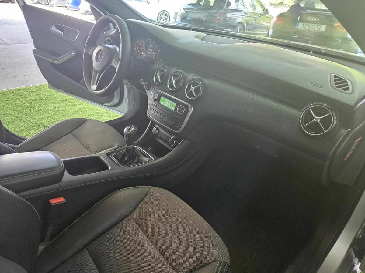 mercedes-benz-classe-a-a-180-cdi-blueefficiency-2013-diesel-1461cc