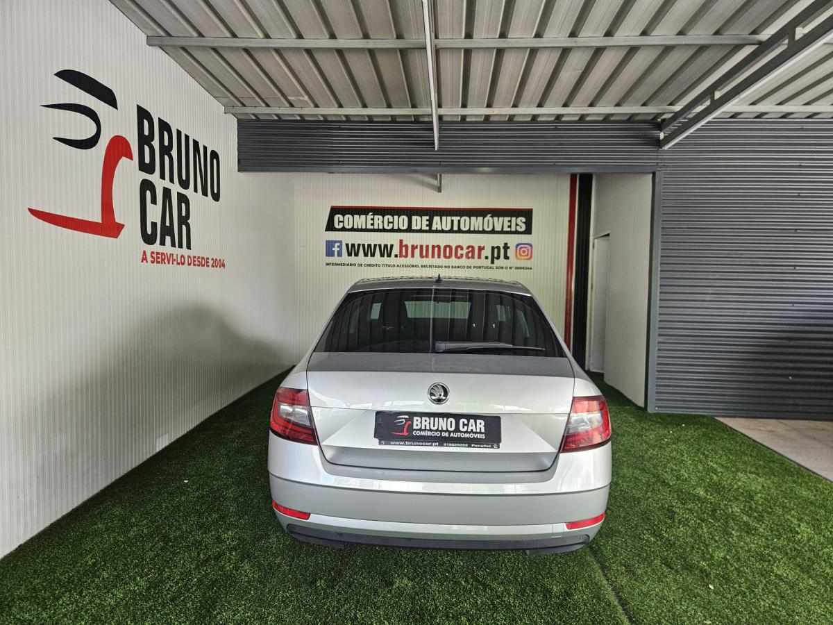 skoda-octavia-1-6-tdi-2019-diesel-1598cc