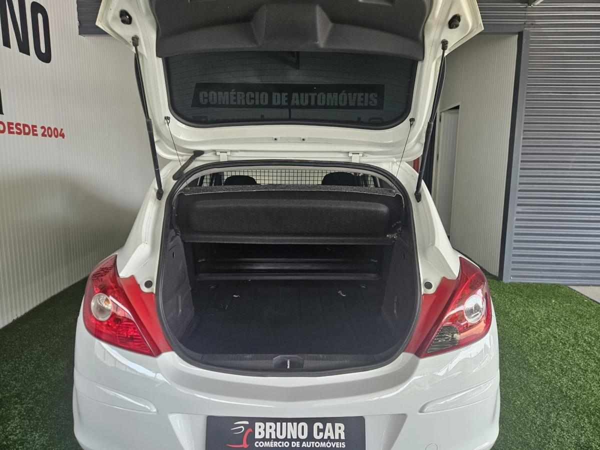 opel-corsa-1-3-cdti-2015-diesel-1248cc