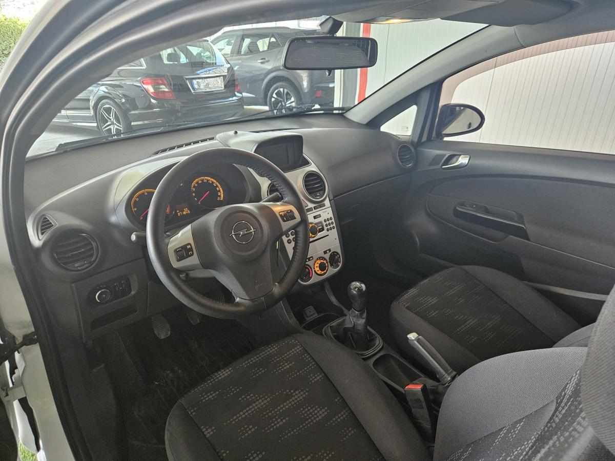 opel-corsa-1-3-cdti-2015-diesel-1248cc