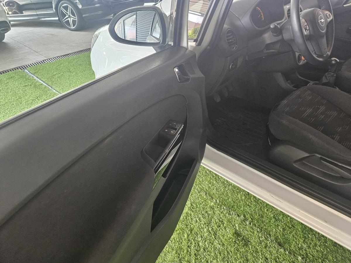 opel-corsa-1-3-cdti-2015-diesel-1248cc