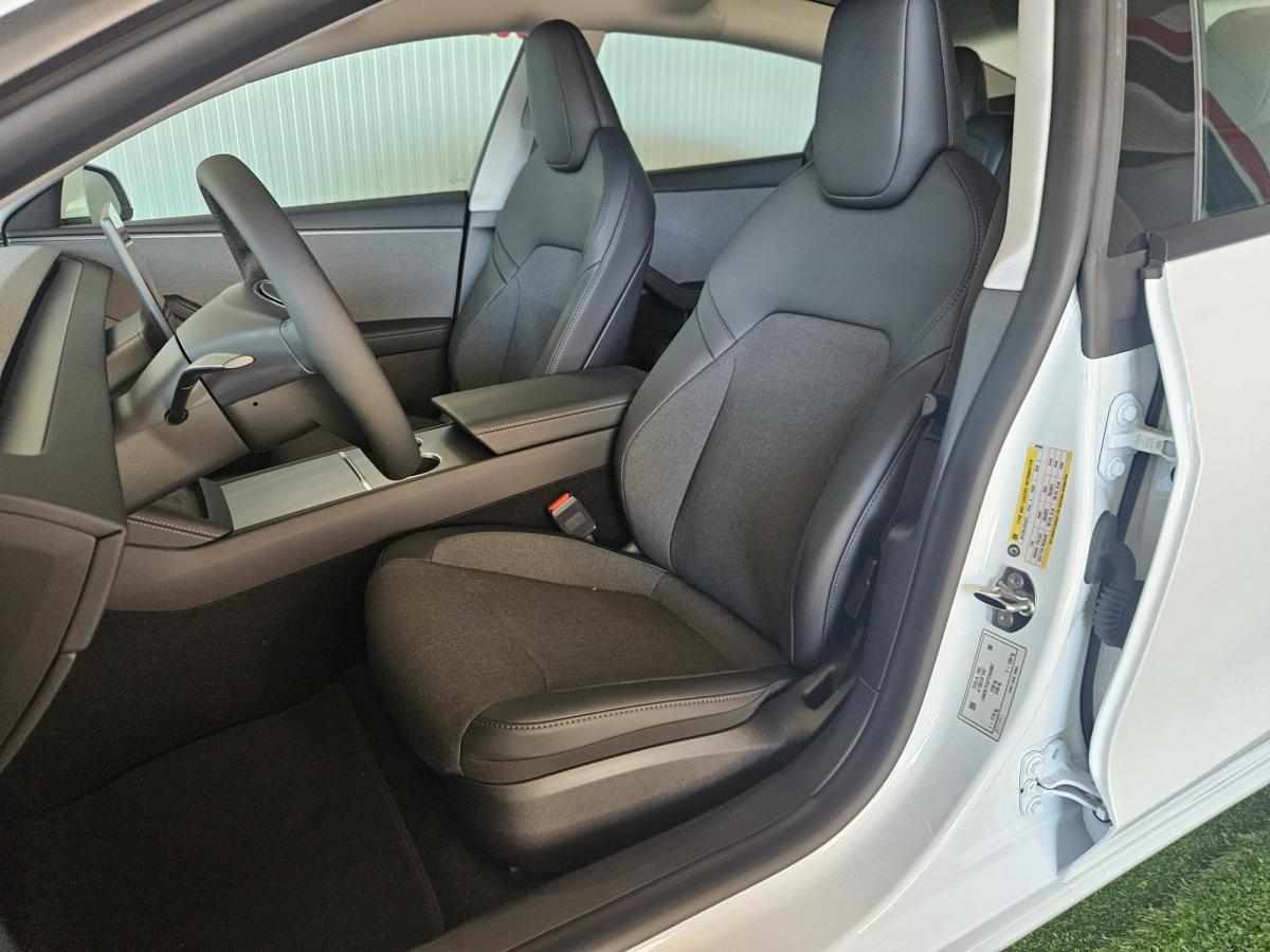 tesla-model-3-60-kwh-standard-range-2026-eletrico