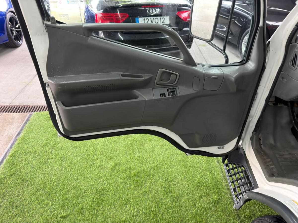 mitsubishi-canter-2-8-116cv-2001-diesel-2835cc
