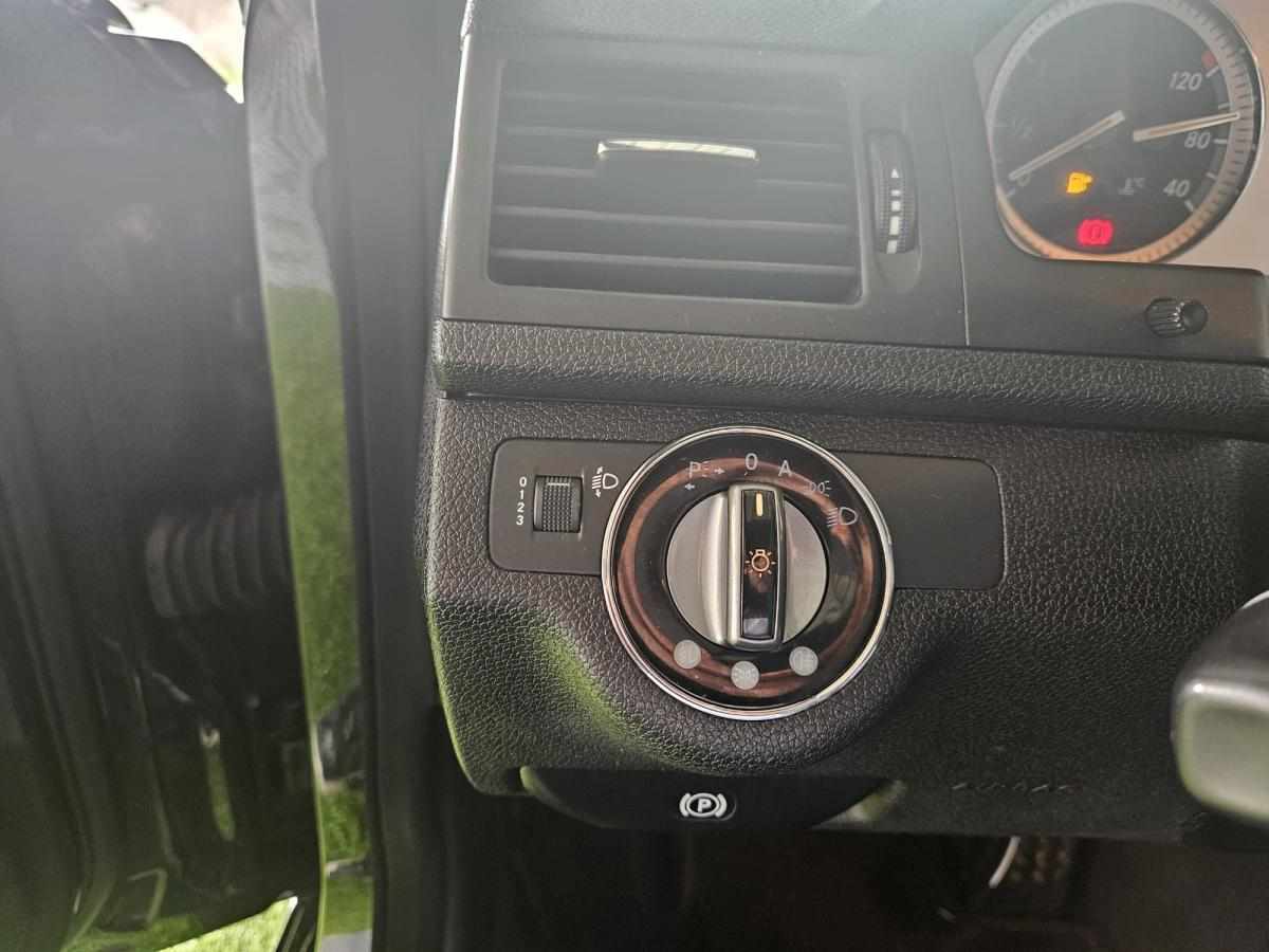 mercedes-benz-classe-c-c-200-cdi-2008-diesel-2148cc