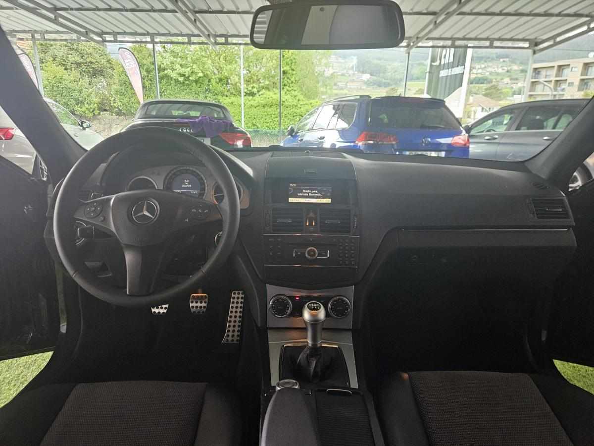 mercedes-benz-classe-c-c-200-cdi-2008-diesel-2148cc