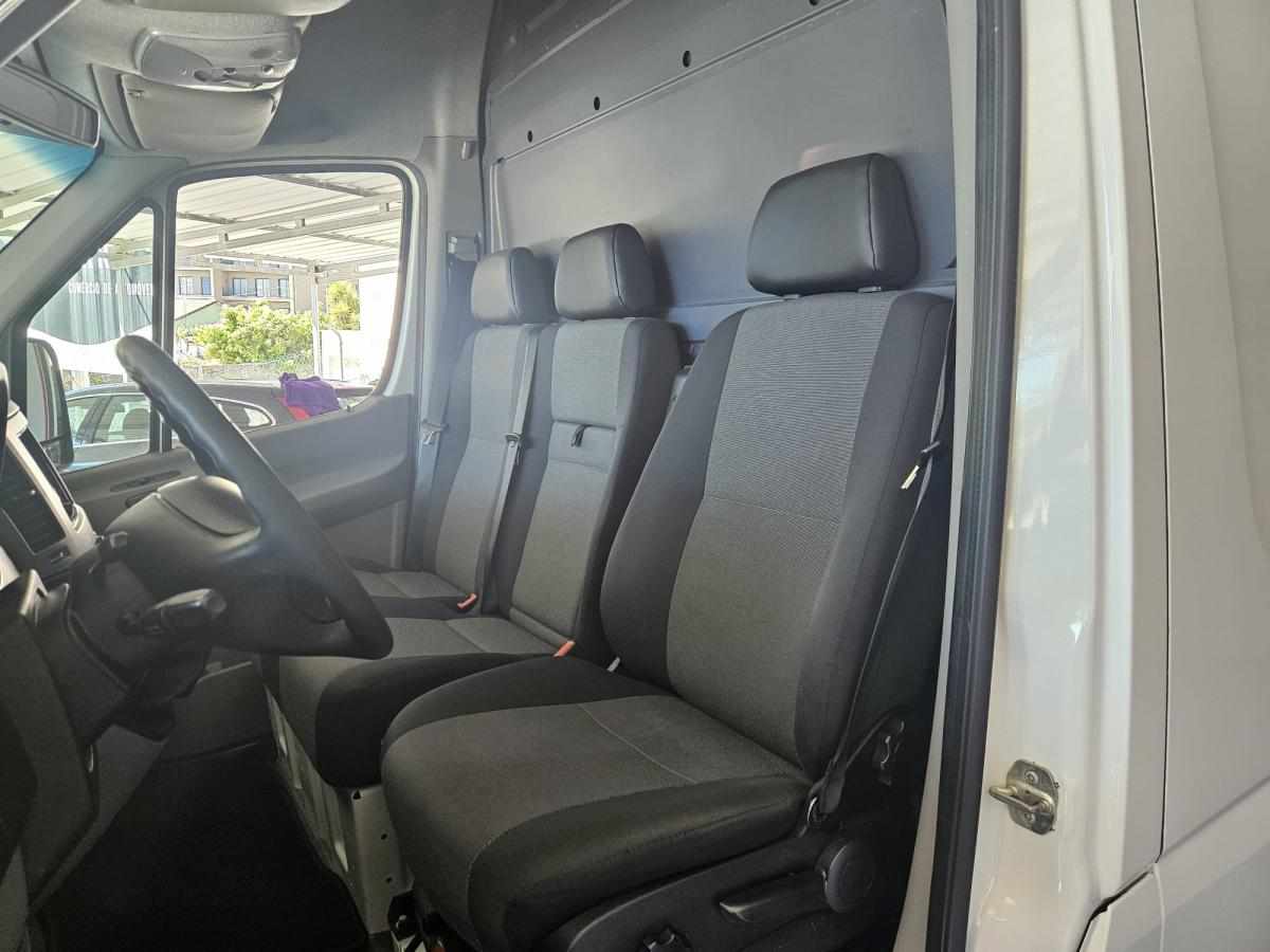 volkswagen-crafter-2-0-tdi-4motion-2017-diesel-1968cc