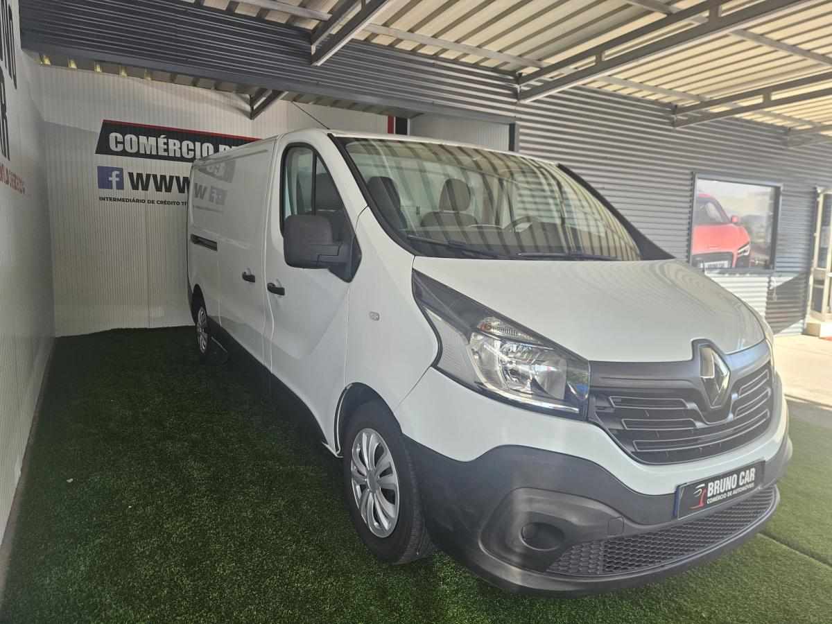 renault-trafic-1-6-95cv-2018-diesel-1598cc