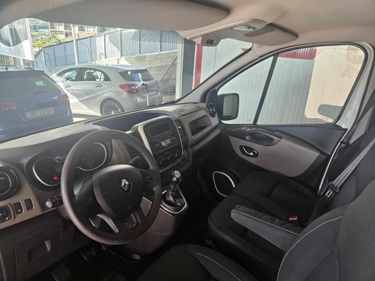renault-trafic-1-6-95cv-2018-diesel-1598cc