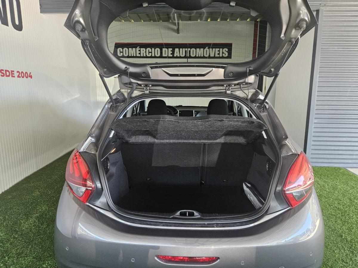 peugeot-208-1-2-vti-2019-gasolina-1199cc