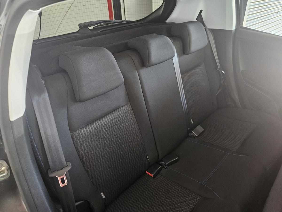 peugeot-208-1-2-vti-2019-gasolina-1199cc