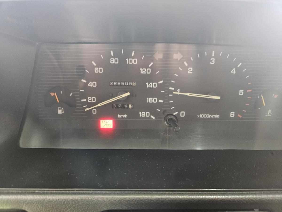 mitsubishi-l200-2-5-87cv-1996-diesel-2477cc