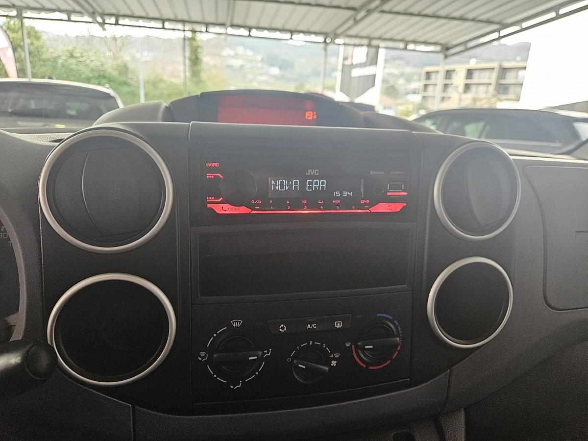 peugeot-partner-1-6-hdi-2014-diesel-1560cc