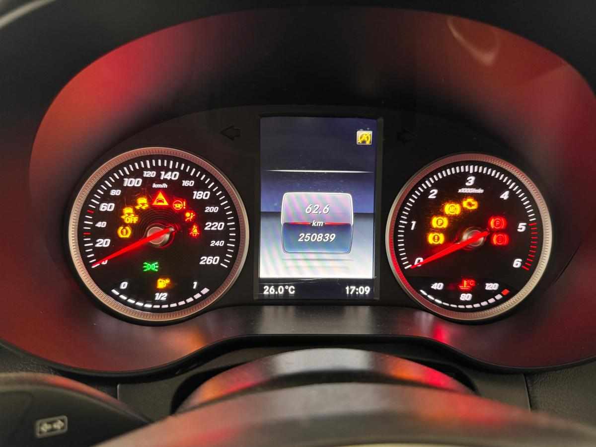 mercedes-benz-classe-c-c-220-d-2017-diesel-2143cc