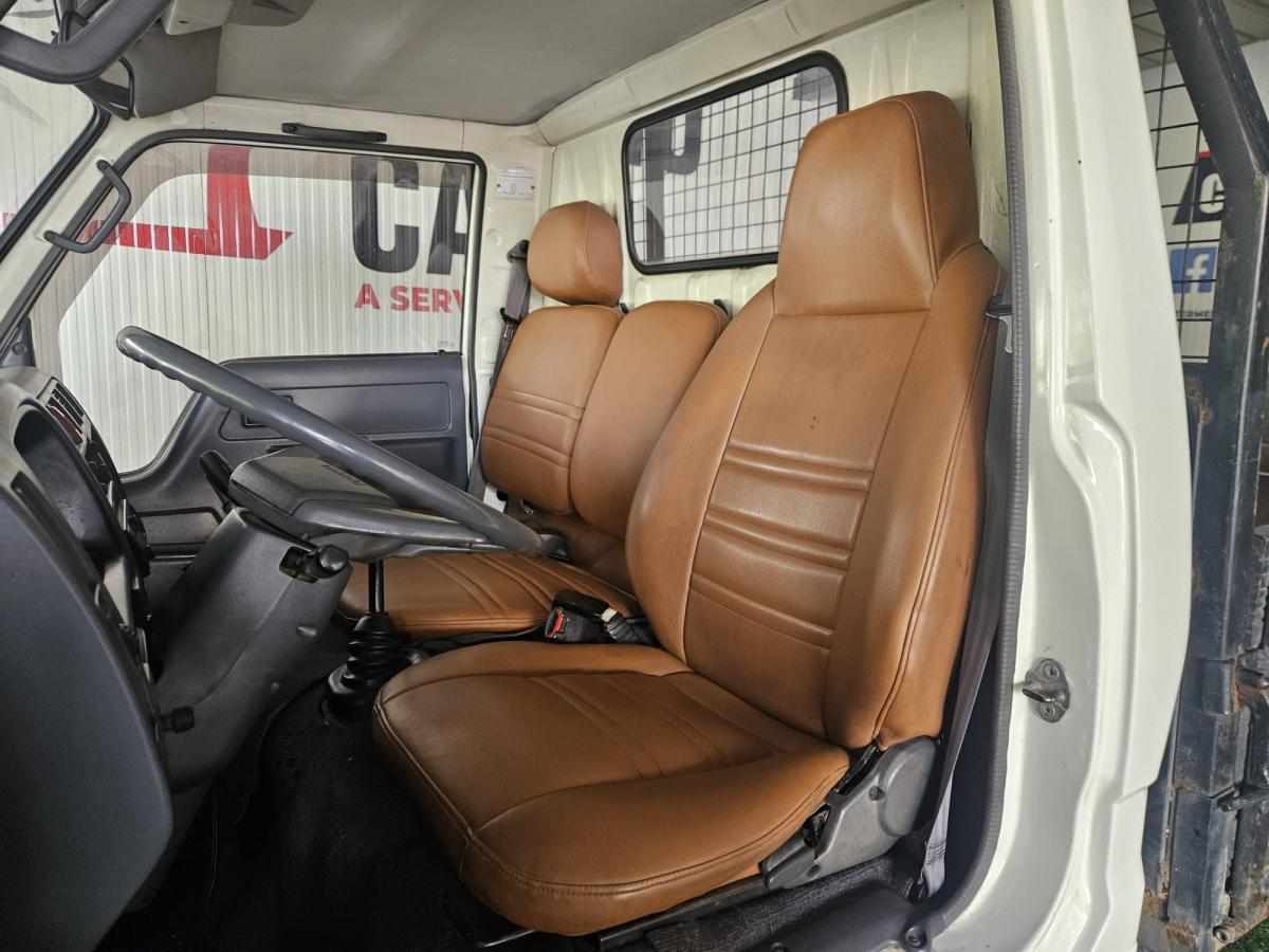 toyota-dyna-3-0-88cv-2001-diesel-2986cc