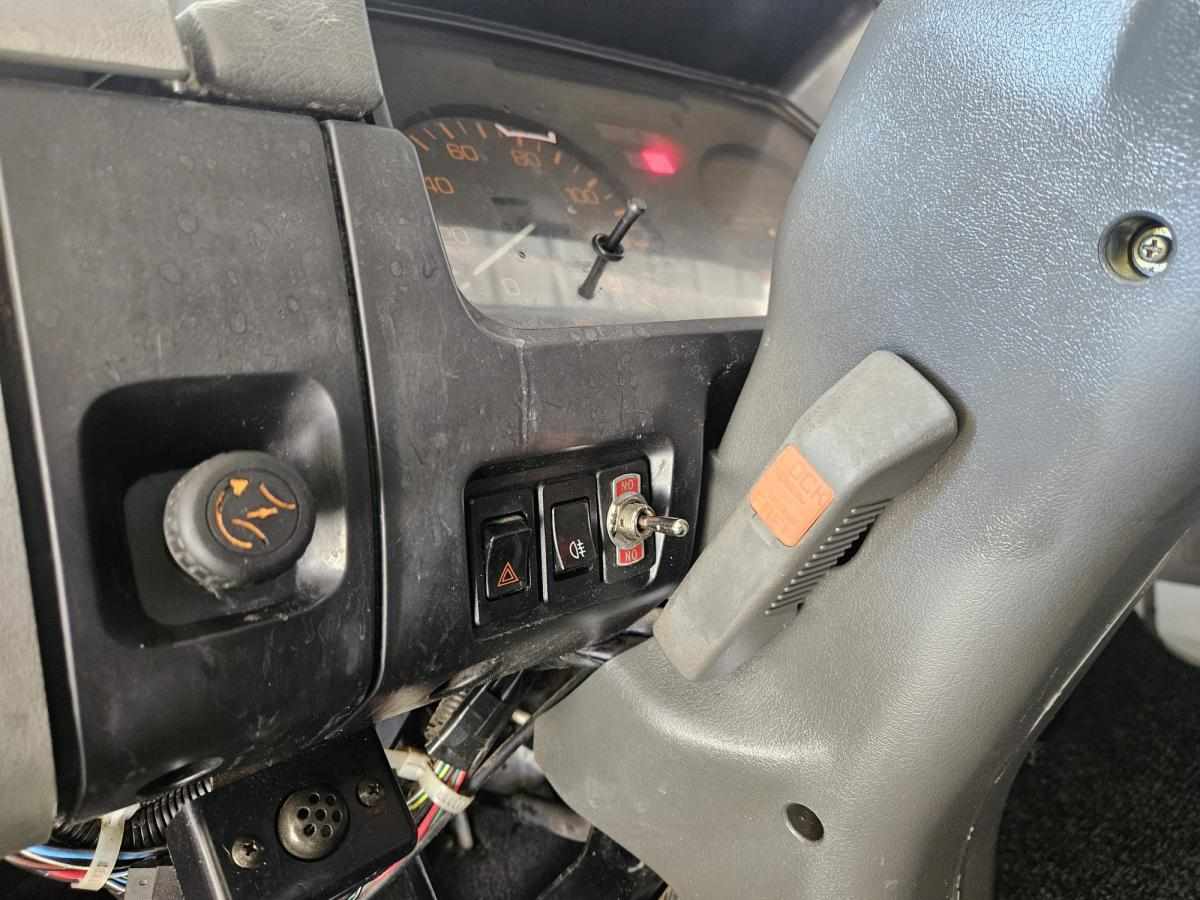 mitsubishi-canter-3-3-84cv-1996-diesel-3298cc