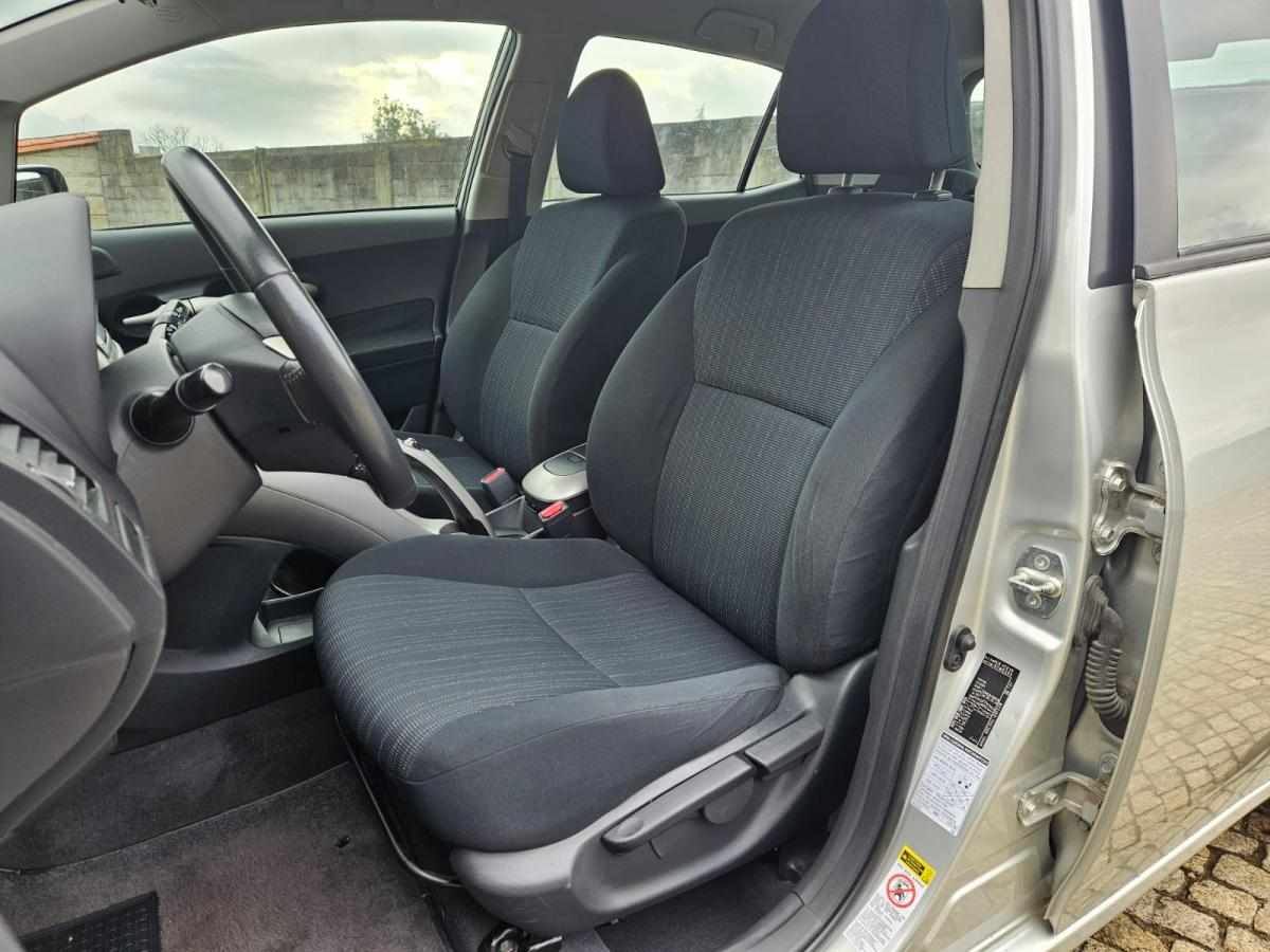 toyota-auris-1-4-d-4d-2009-diesel-1364cc