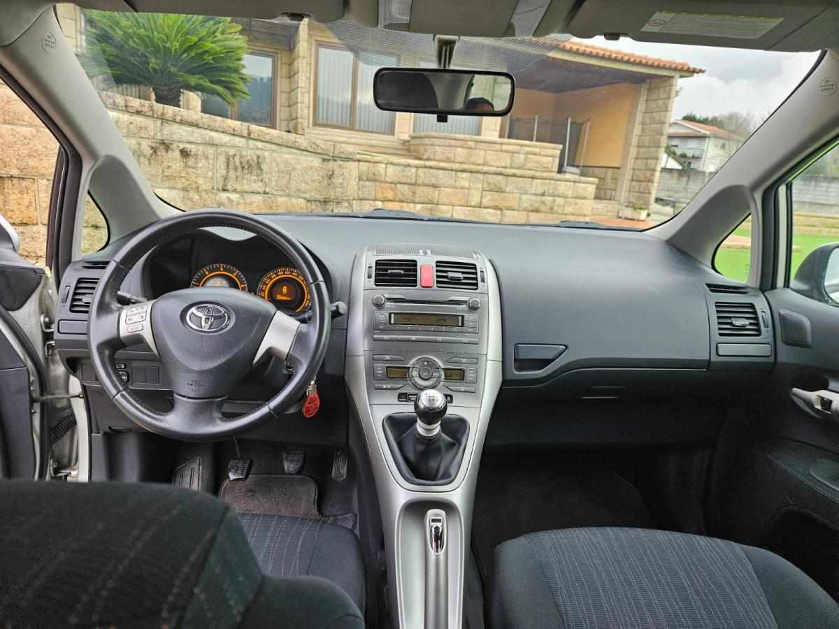 toyota-auris-1-4-d-4d-2009-diesel-1364cc