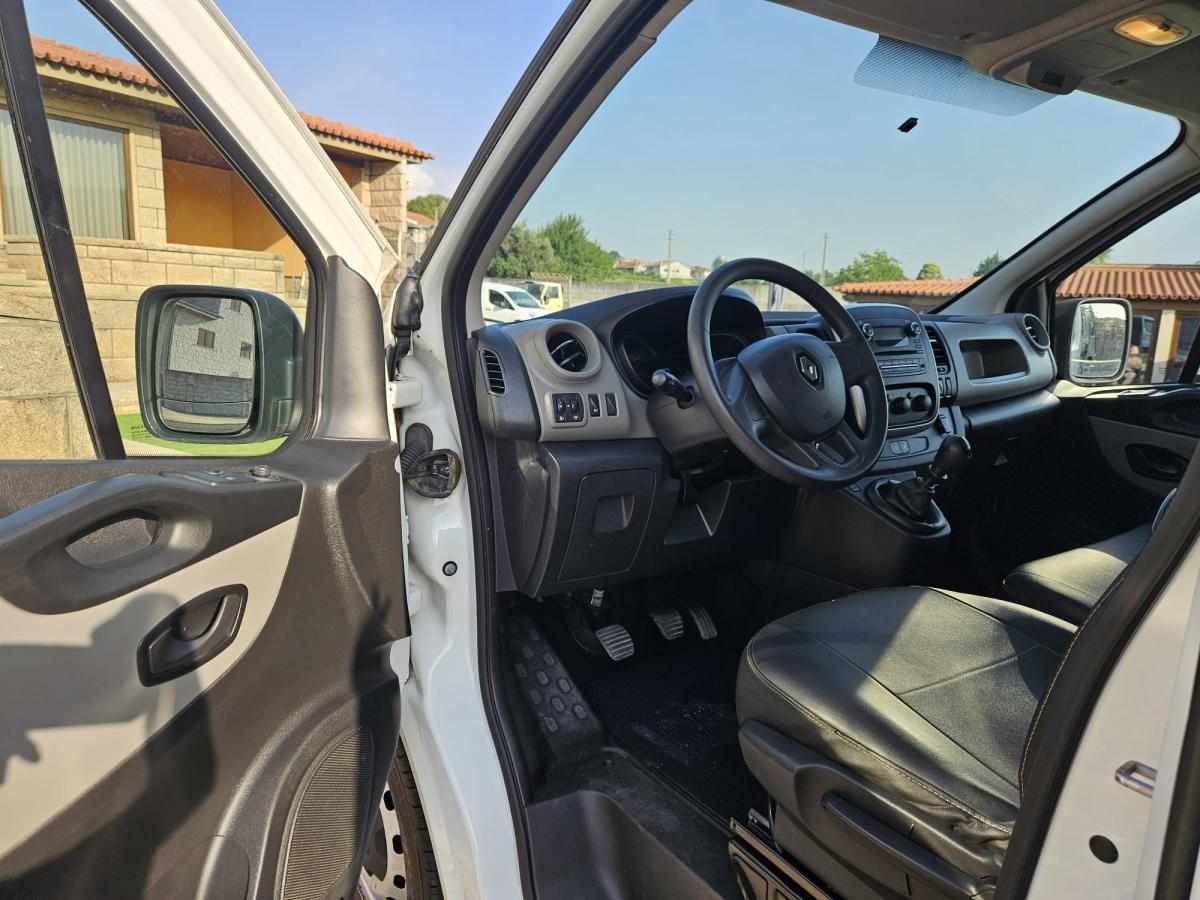 renault-trafic-1-6-dci-2019-diesel-1598cc