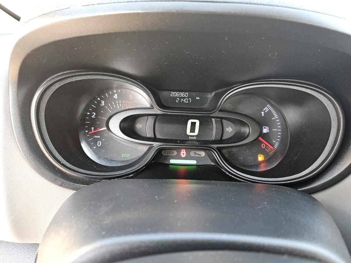 renault-trafic-1-6-dci-2019-diesel-1598cc