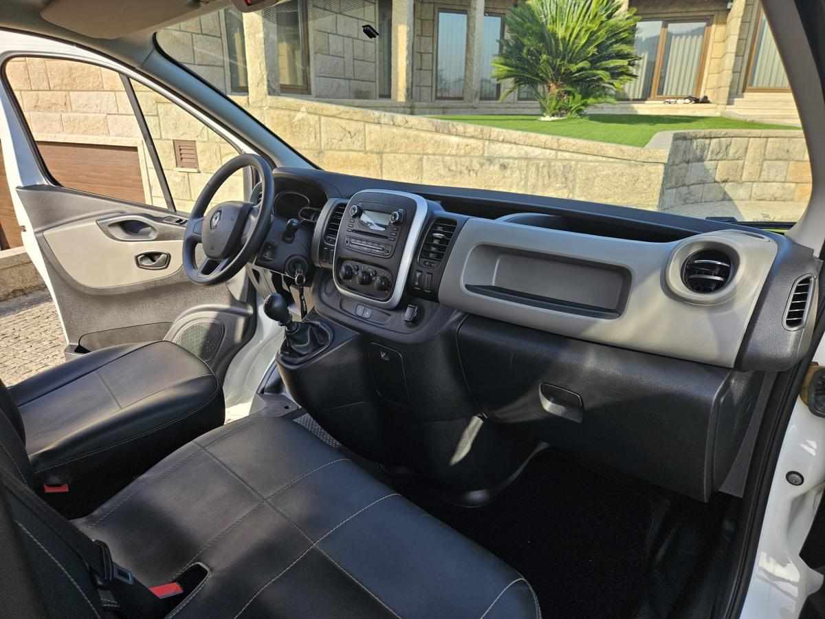 renault-trafic-1-6-dci-2019-diesel-1598cc