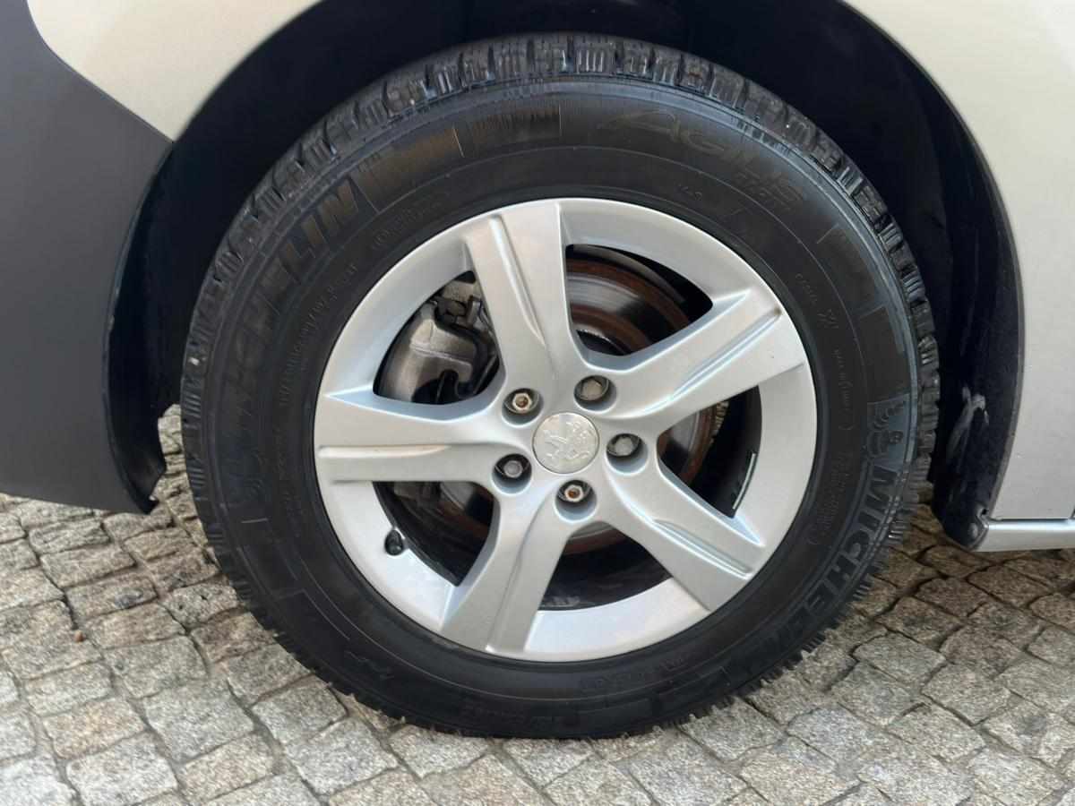 peugeot-expert-2-0-bluehdi-2018-diesel-1997cc