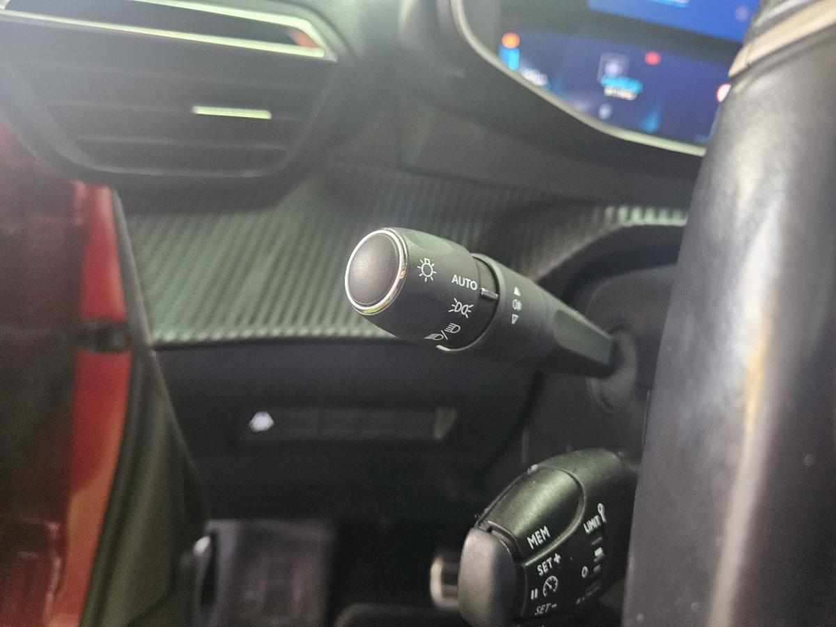 peugeot-208-e-208-50-kwh-2021-eletrico