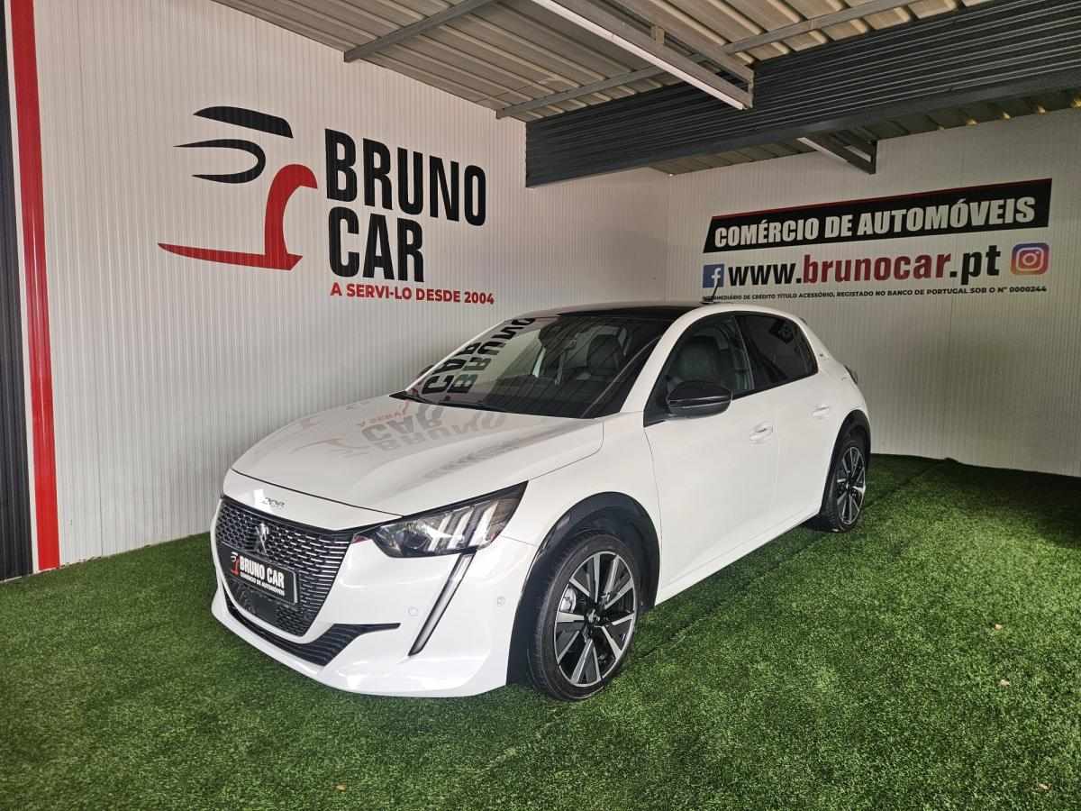 peugeot-208-1-5-102cv-2022-diesel-1499cc