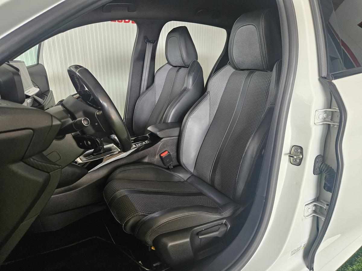 peugeot-208-1-5-102cv-2022-diesel-1499cc