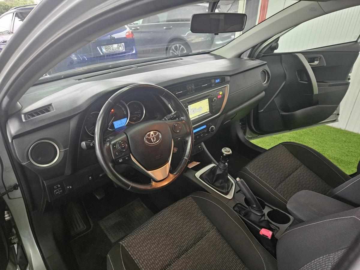 toyota-auris-1-4-d-4d-2015-diesel-1364cc