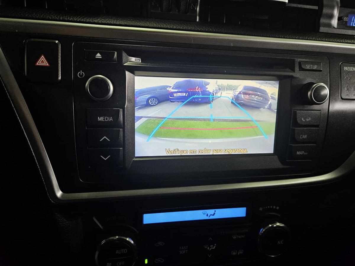 toyota-auris-1-4-d-4d-2015-diesel-1364cc