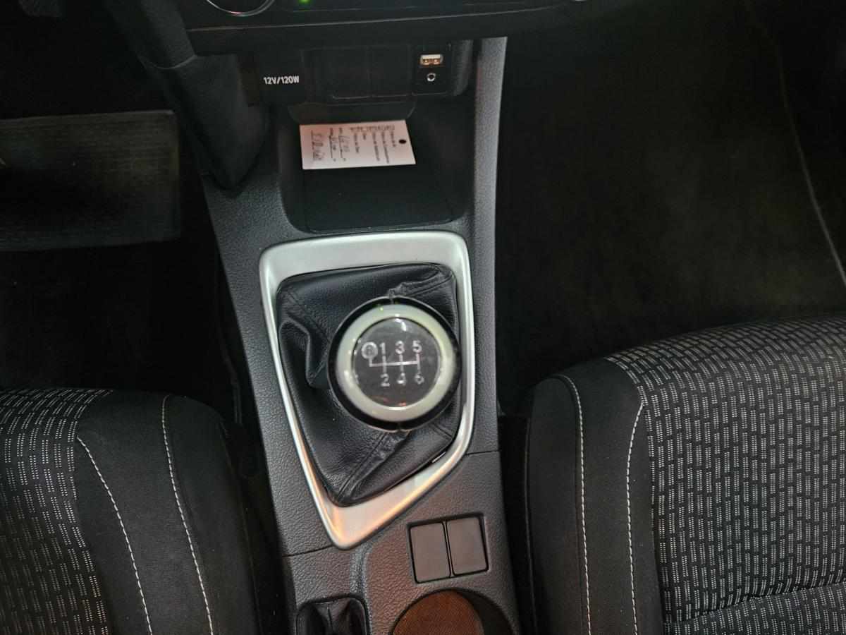 toyota-auris-1-4-d-4d-2015-diesel-1364cc